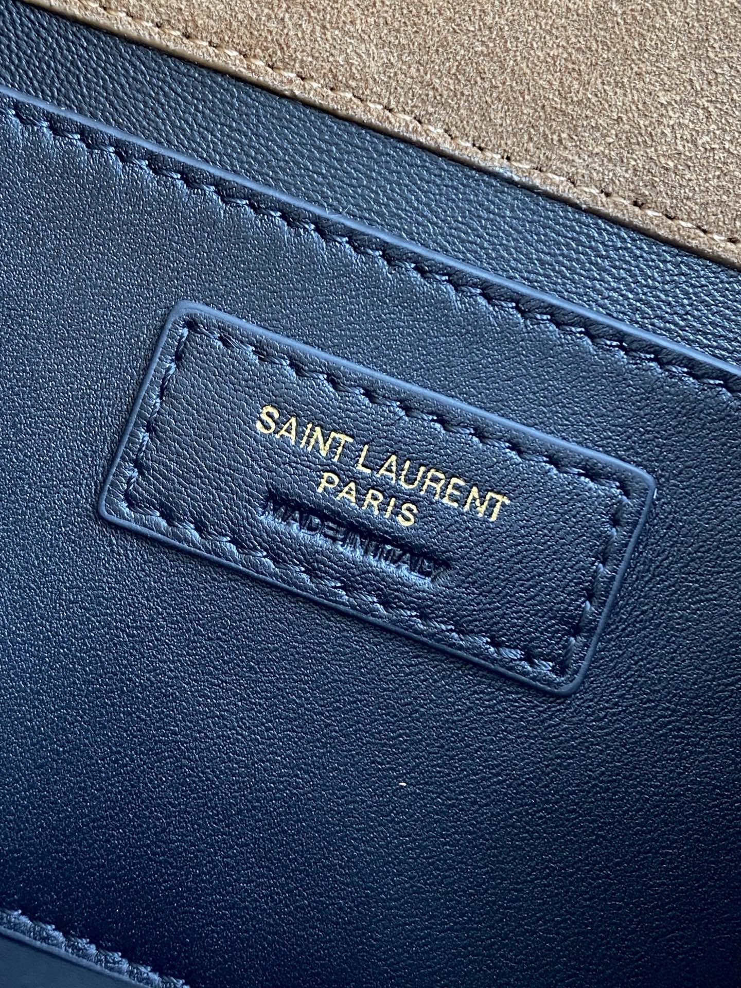 Y51 CASSANDRE Large Envelope Pouch In Suede -‎29.5x18x4.5CM