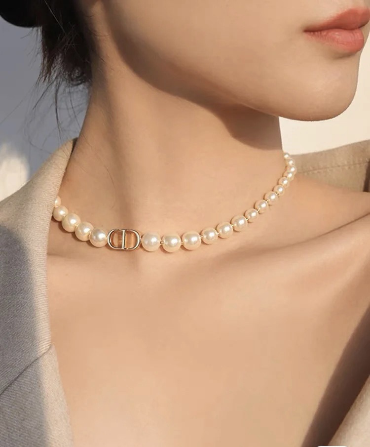 Di*r Necklace