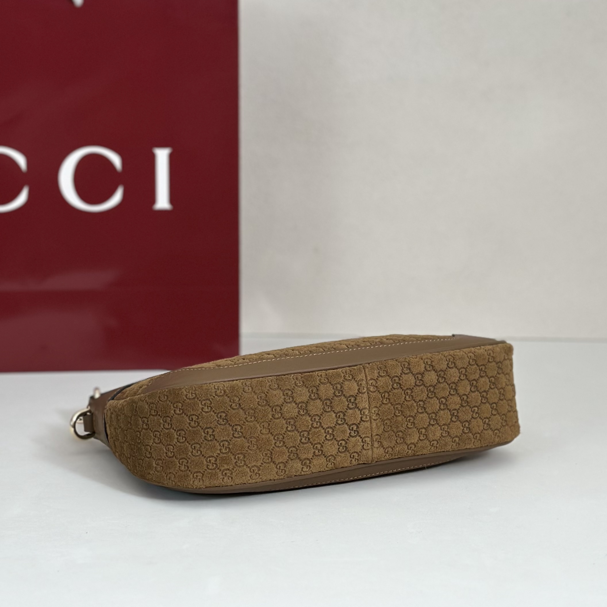 Gvc*1 Body Shoulder Bag-25*14.5*6CM