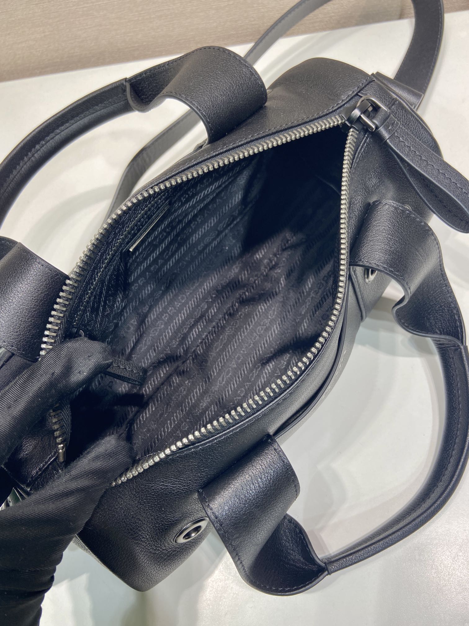 Pra*a Large Route Leather Tote Bag -28.5*12*12cm