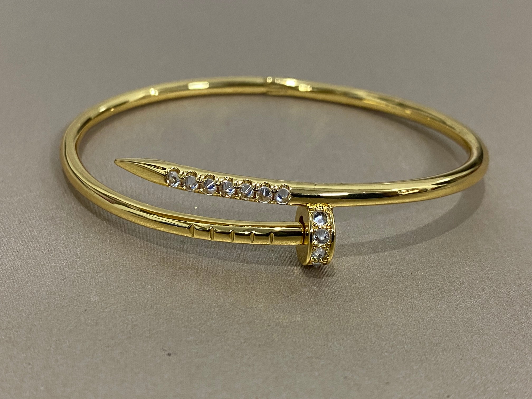 Ca*t1er Bracelet