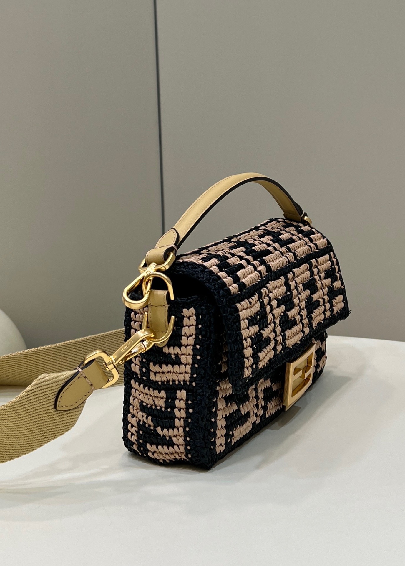 F**di Baguette Bag-27×6×15CM