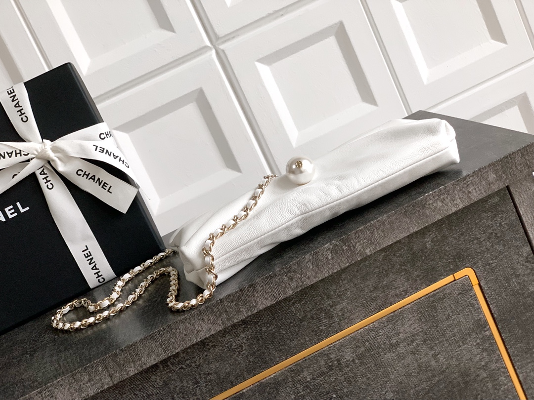 Ch@nel Clutch Bag with Chain Lambskin-14x24 x 5CM