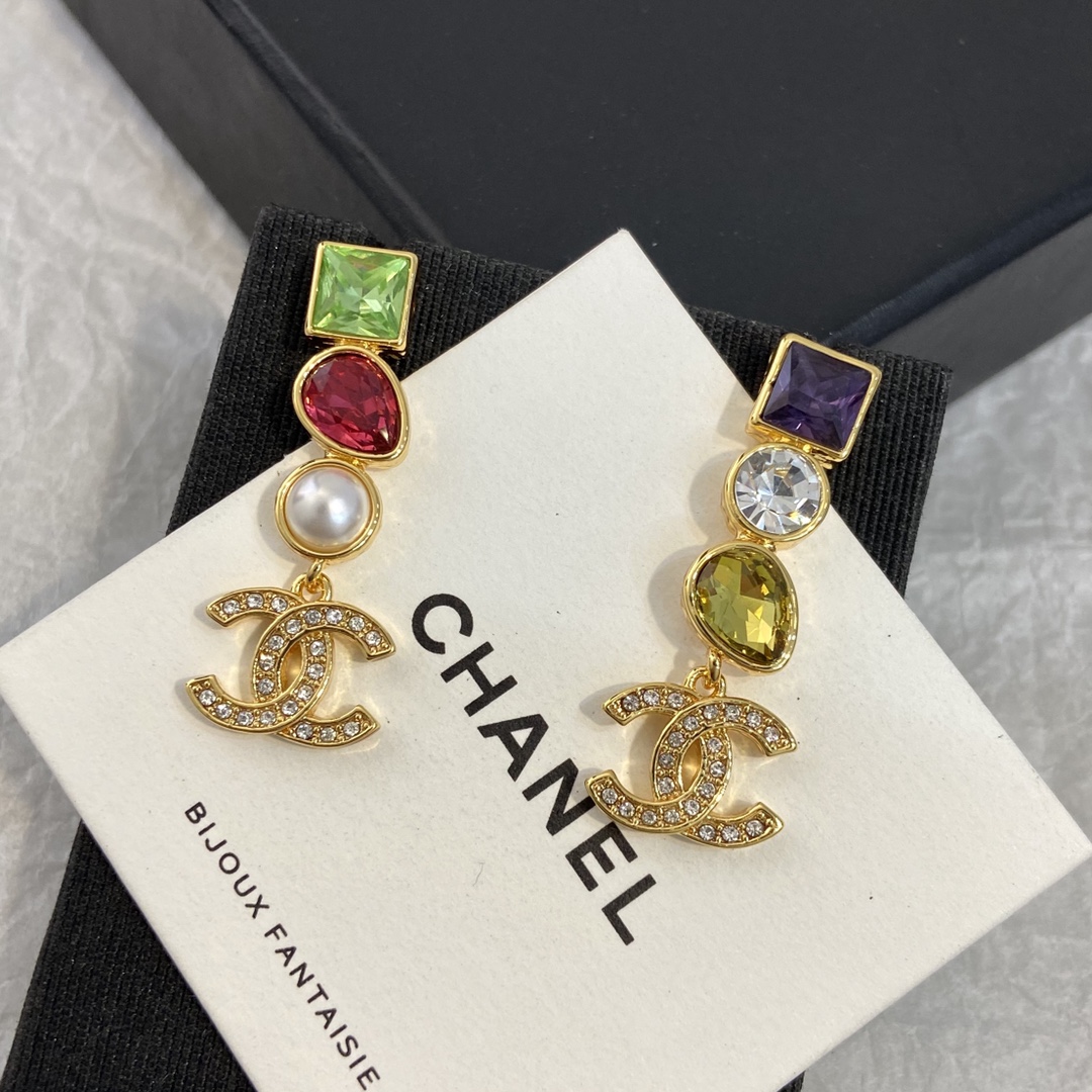 Ch@nel Earring