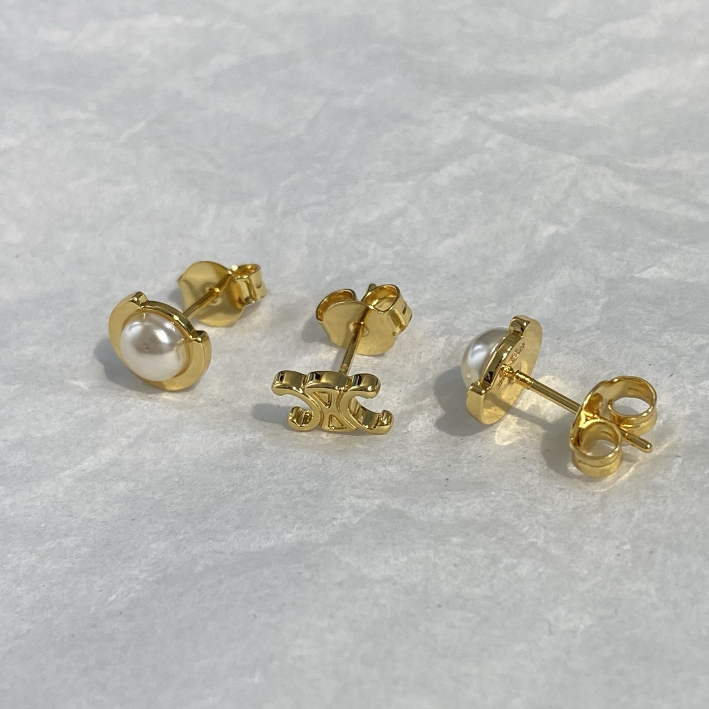 Celin*l Earring