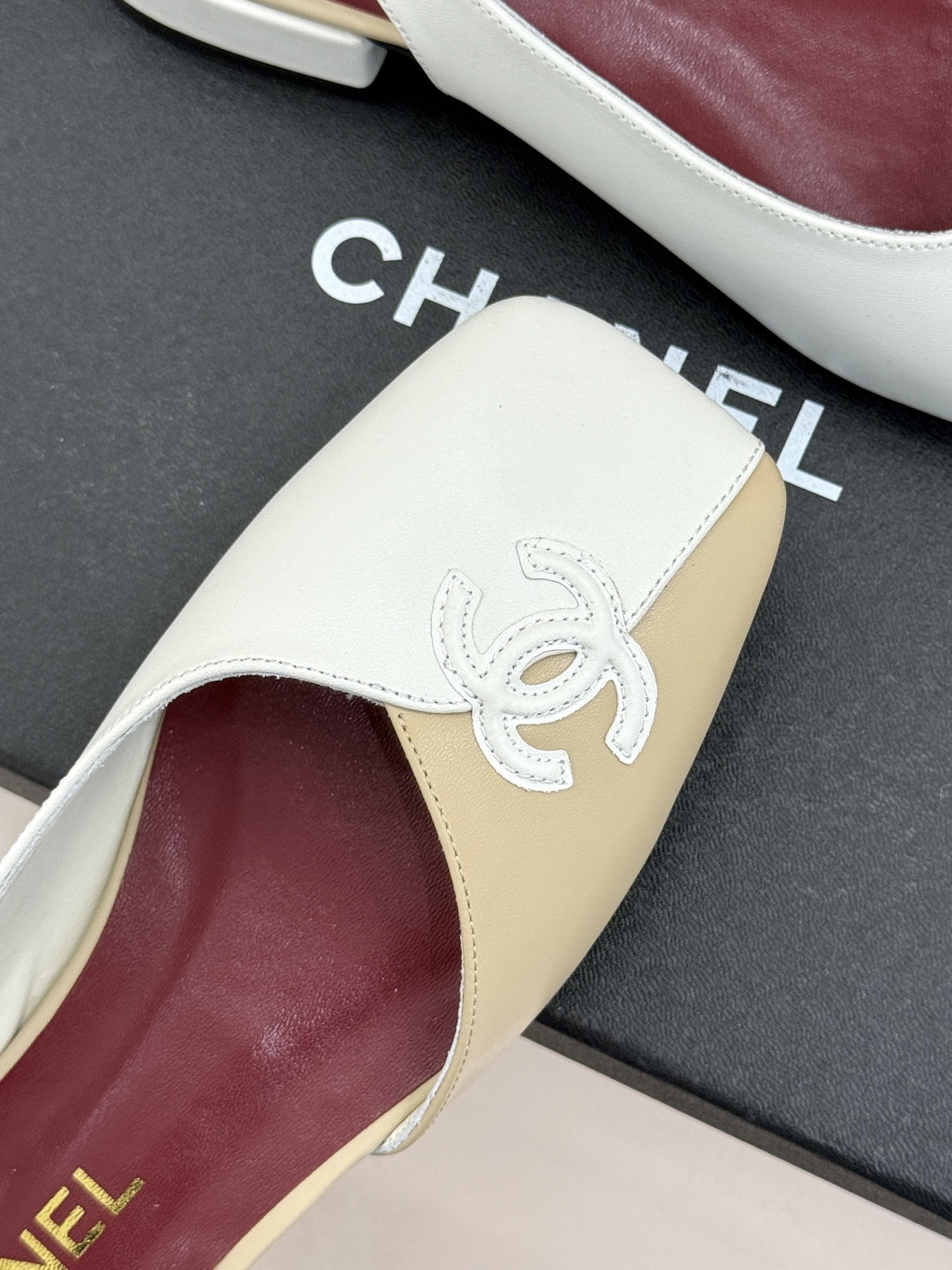 Cha*el 2026ss Slingback