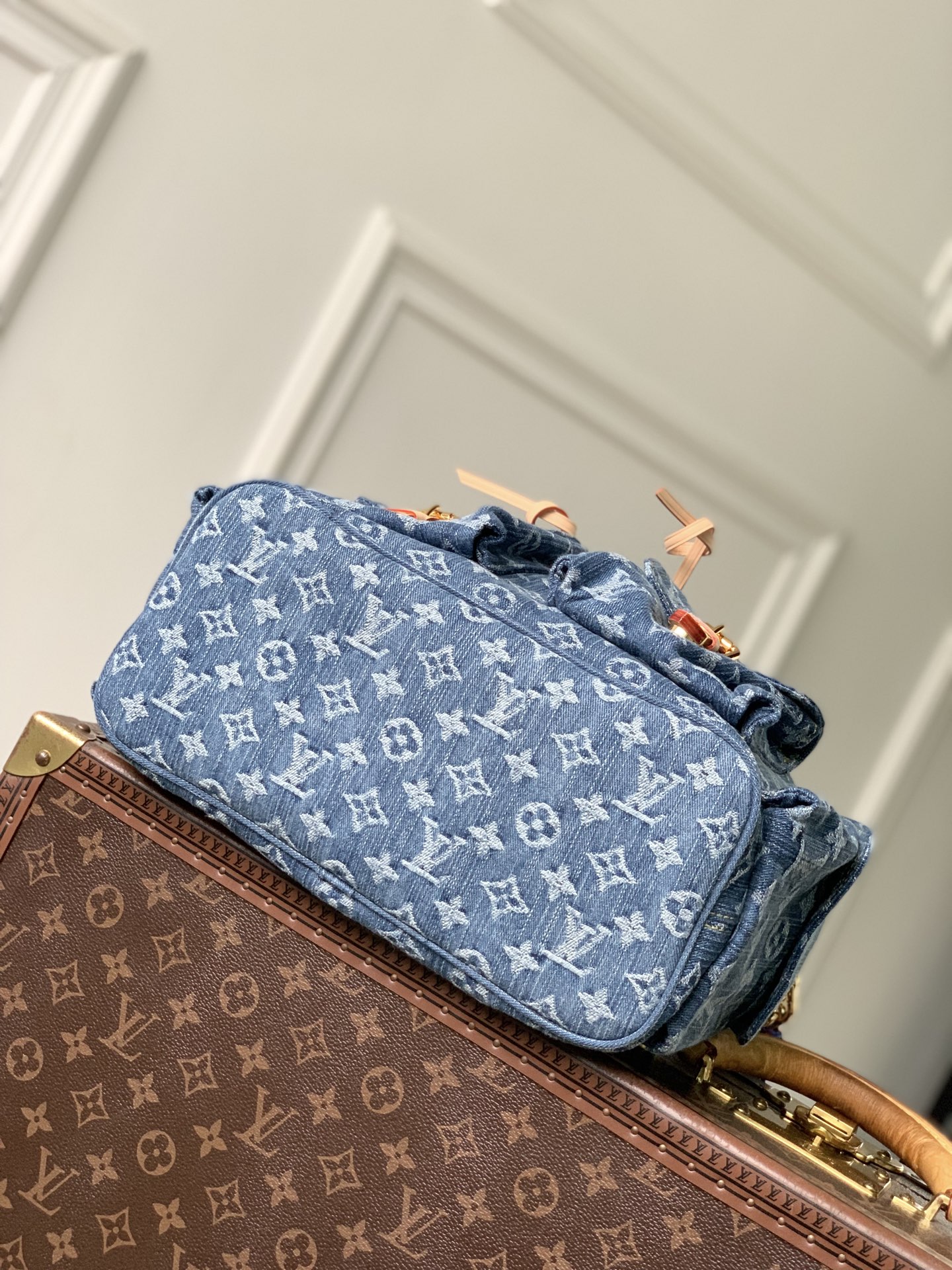 Lou*is Vvtt0n Denim Rendez-Vous Montsouris Cargo Backpack-M27330-32 x 30.5 x 16CM