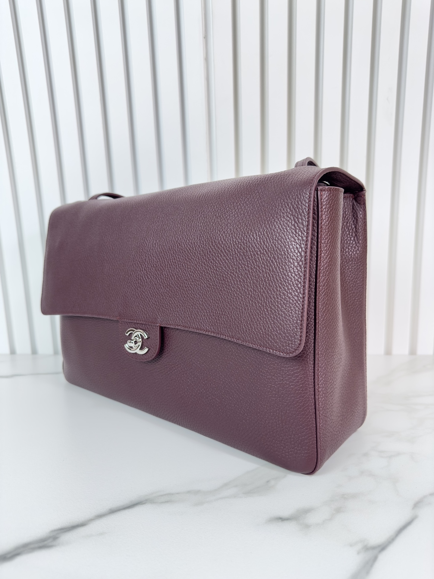Ch@nel Maxi Flapbag , Grained Calfskin & Silver-Tone Metal, lLight-26*38.5*11CM