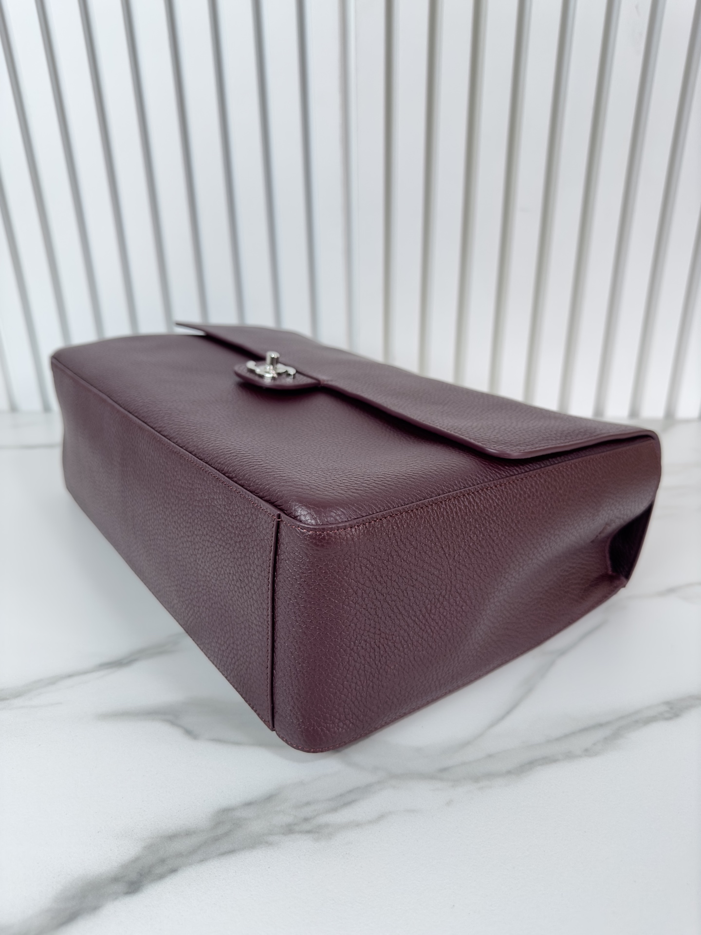 Ch@nel Maxi Flapbag , Grained Calfskin & Silver-Tone Metal, lLight-26*38.5*11CM