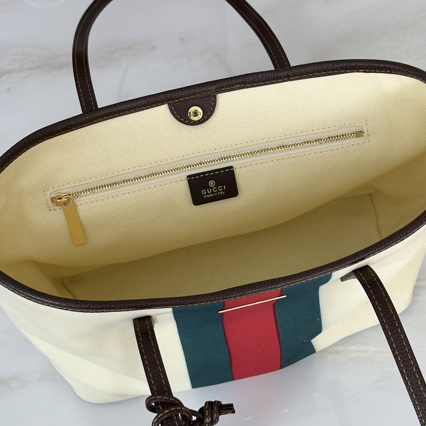 Gv*c* Generation Tote Bag-25*11.5*19CM