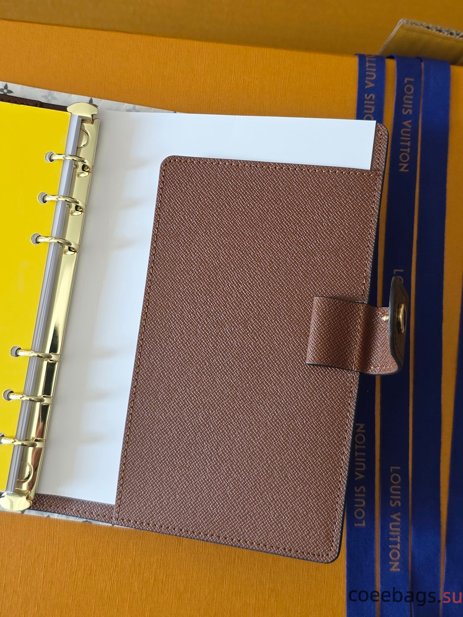 L0vis Vvtt0n Medium Ring Agenda Cover-14*18CM