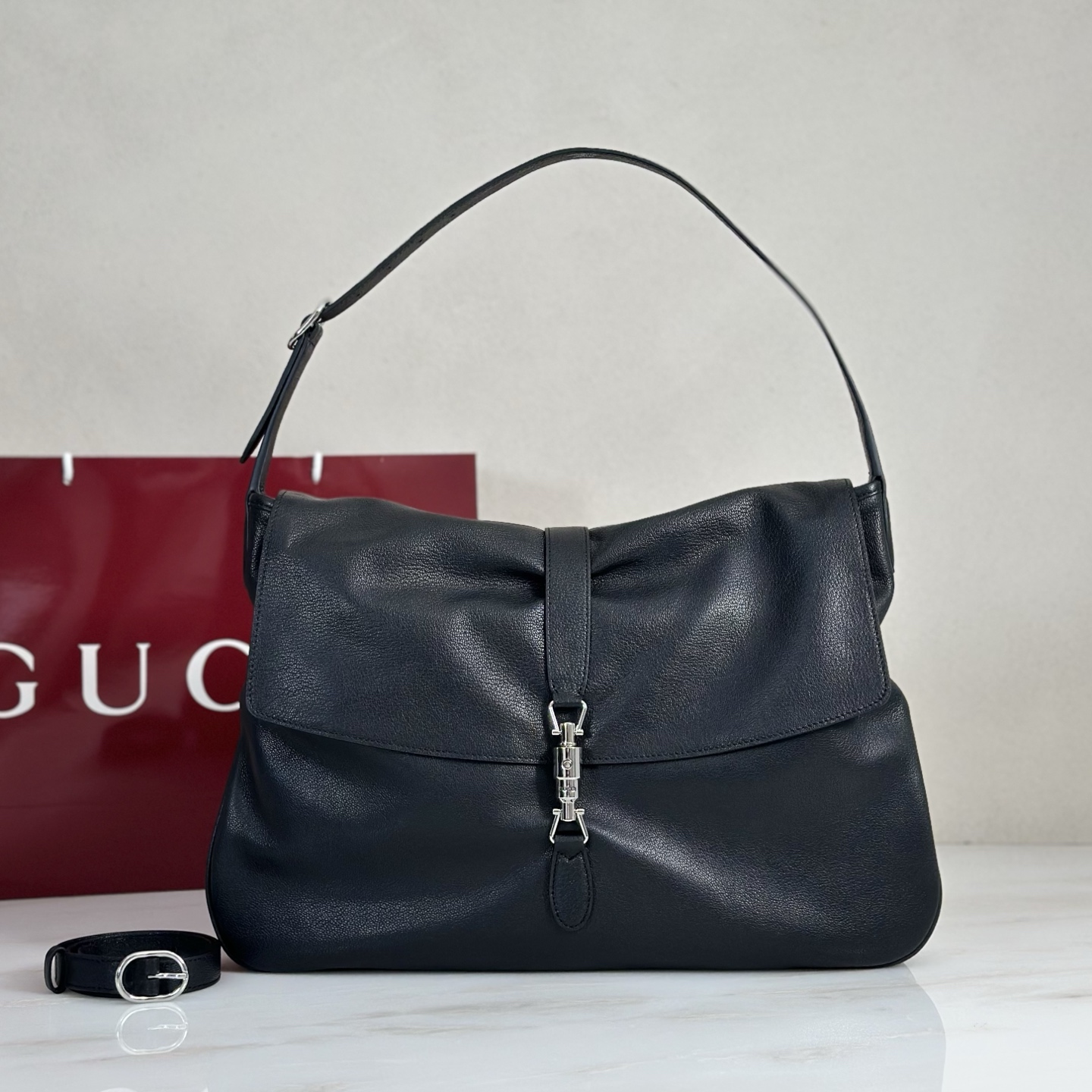 Gvc*1 Jackie Flap Large Crossbody Bag-43*29*5CM