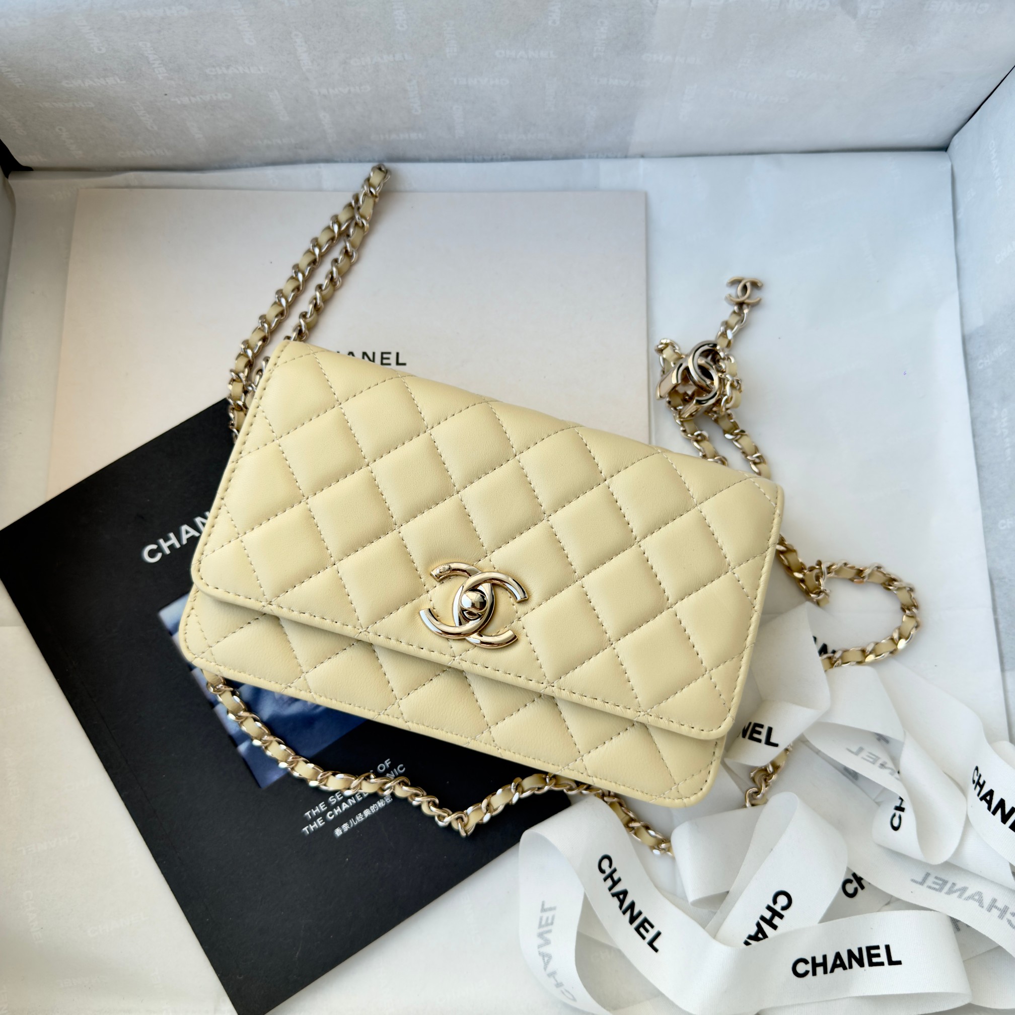 Ch@nel CC Wallet on Chain (WOC) Bag-19*12*3.5CM