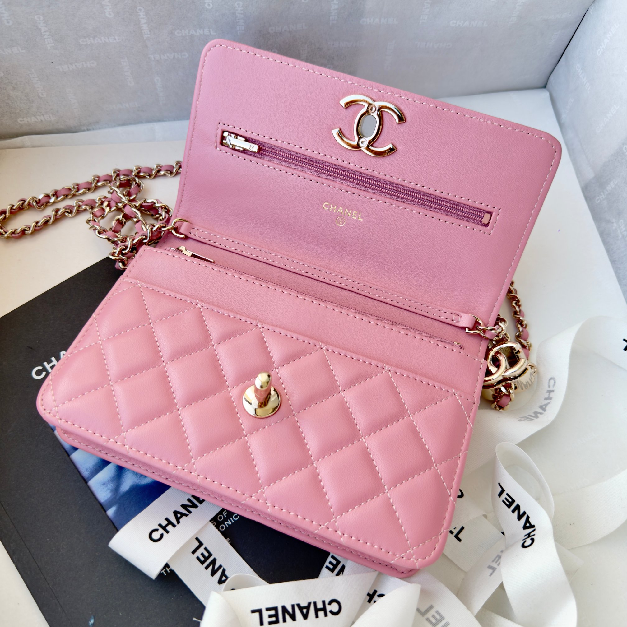 Ch@nel CC Wallet on Chain (WOC) Bag-19*12*3.5CM