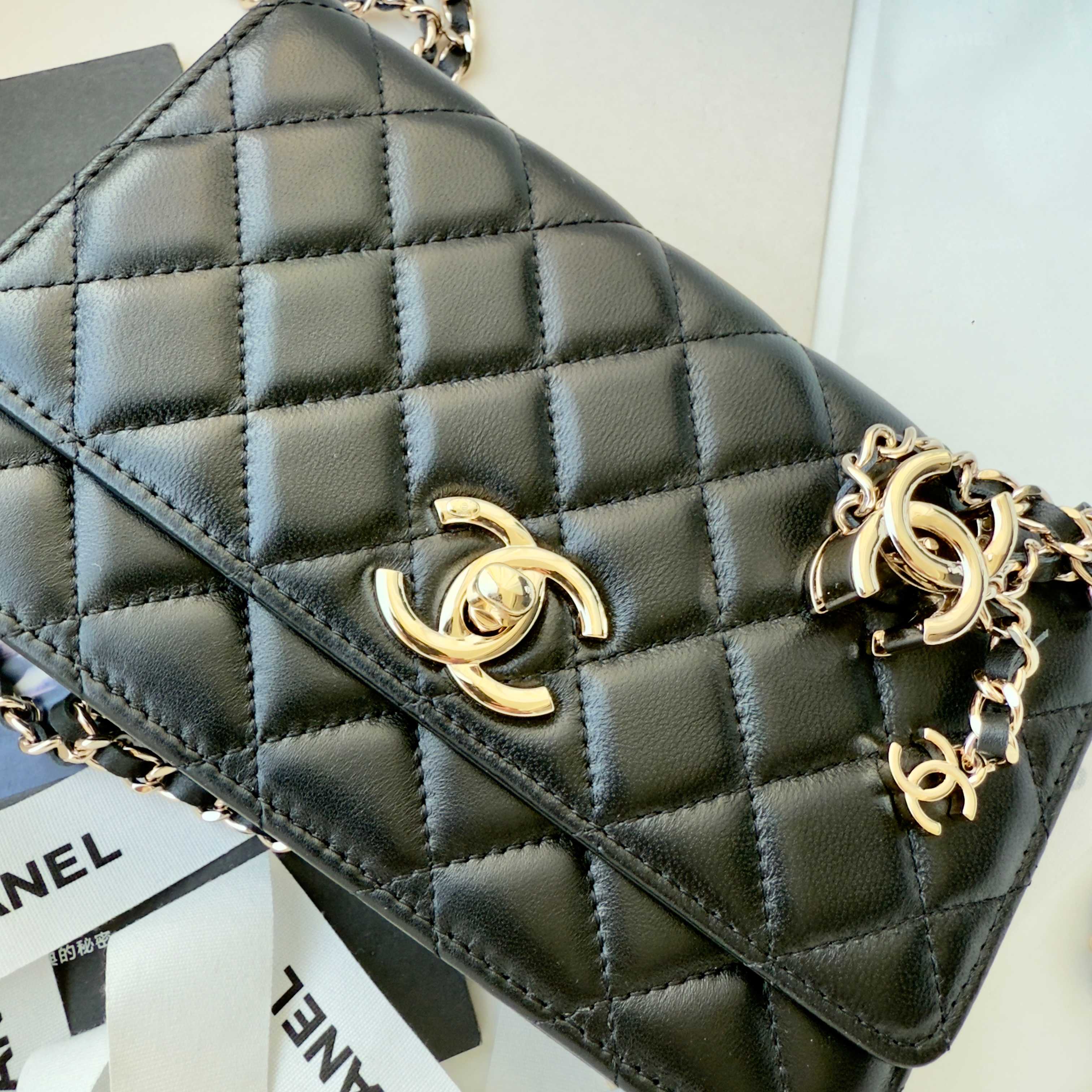 Ch@nel CC Wallet on Chain (WOC) Bag-19*12*3.5CM