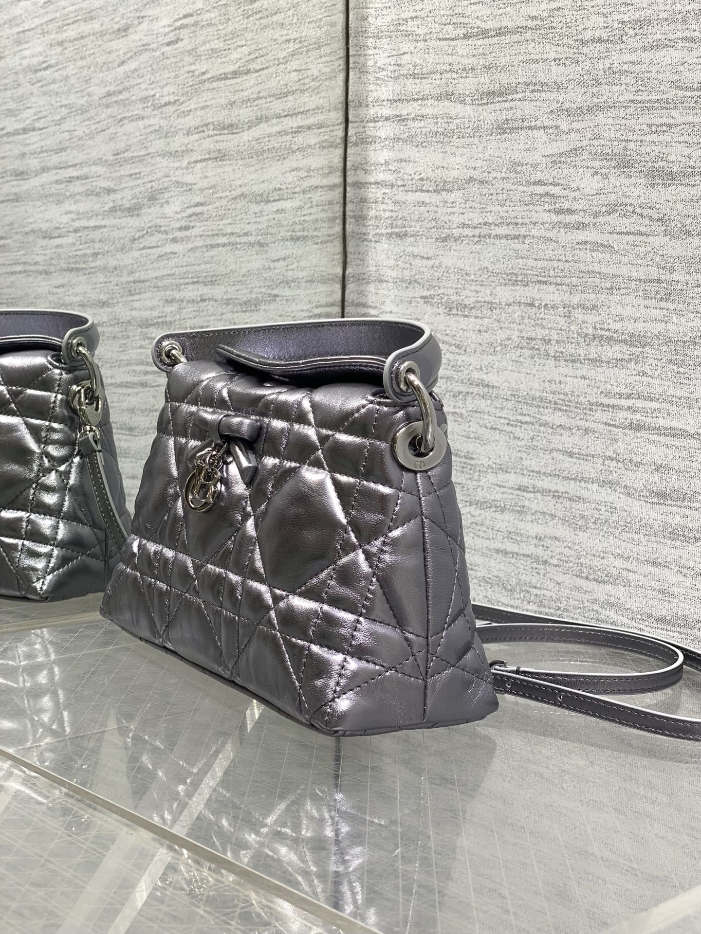 Di*or Top Handle Bag-22.5*9*13CM